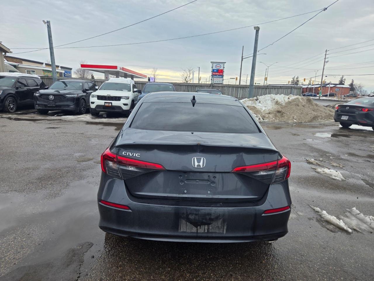 2022 Honda Civic Sport, ONLY 67KMS, 2 SETS OF TIRES, CERTIFIED Photo3