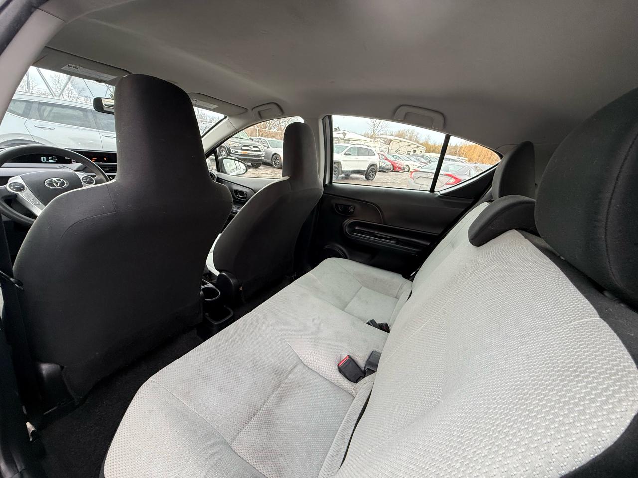 2016 Toyota Prius c 5 Door HB Photo