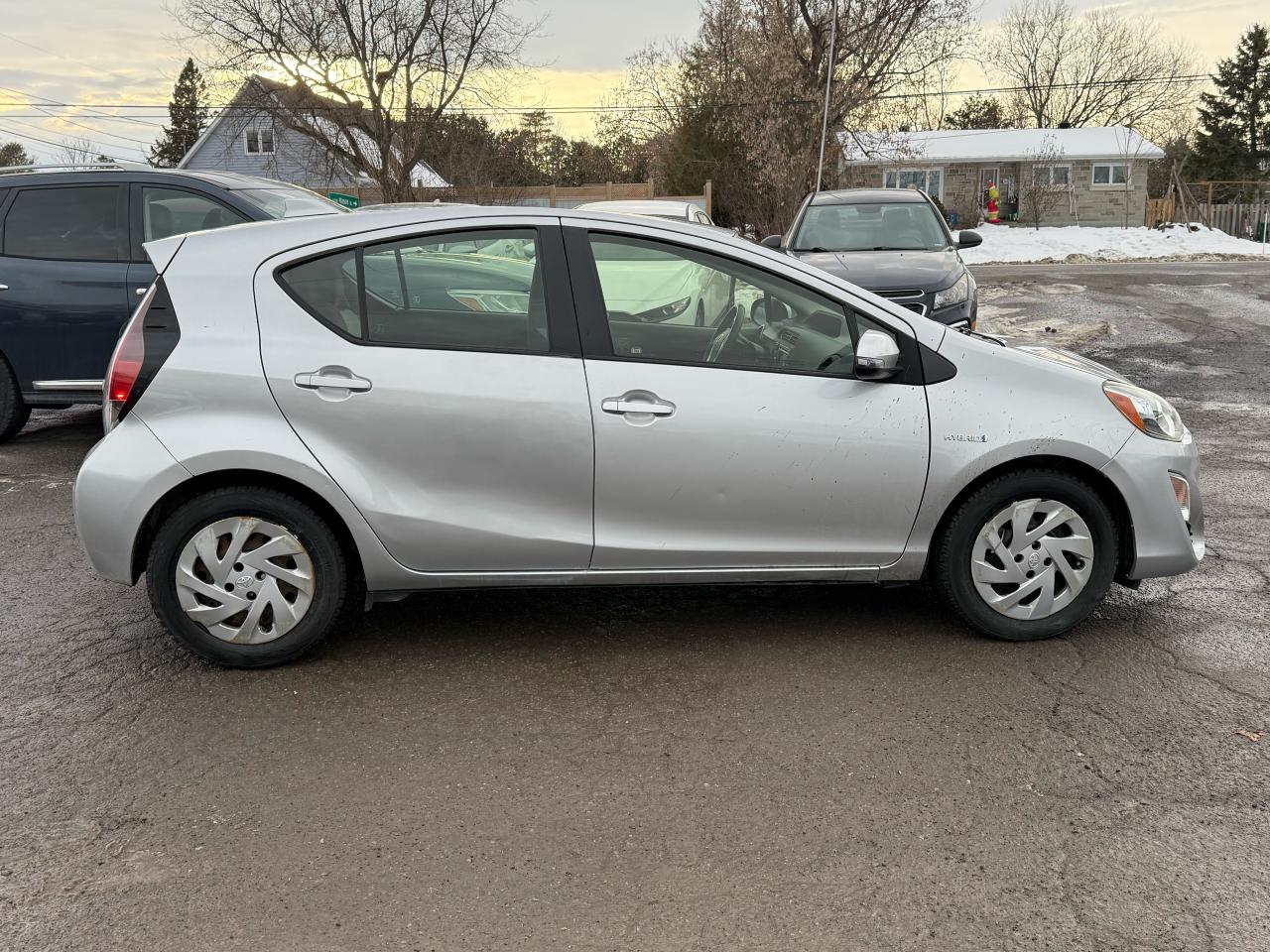 2016 Toyota Prius c 5 Door HB Photo