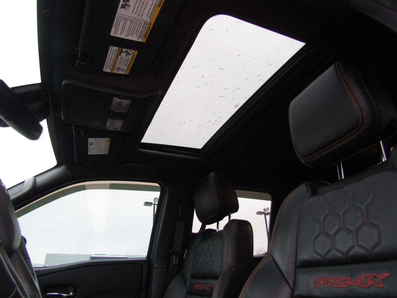 2023 Nissan Frontier PRO 4X Photo