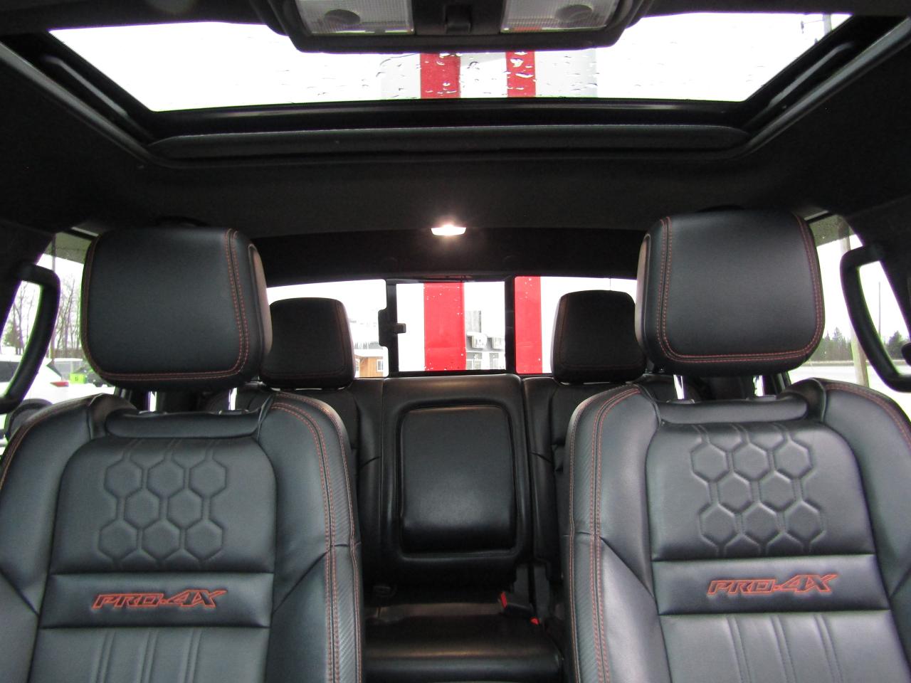 2023 Nissan Frontier PRO 4X Photo