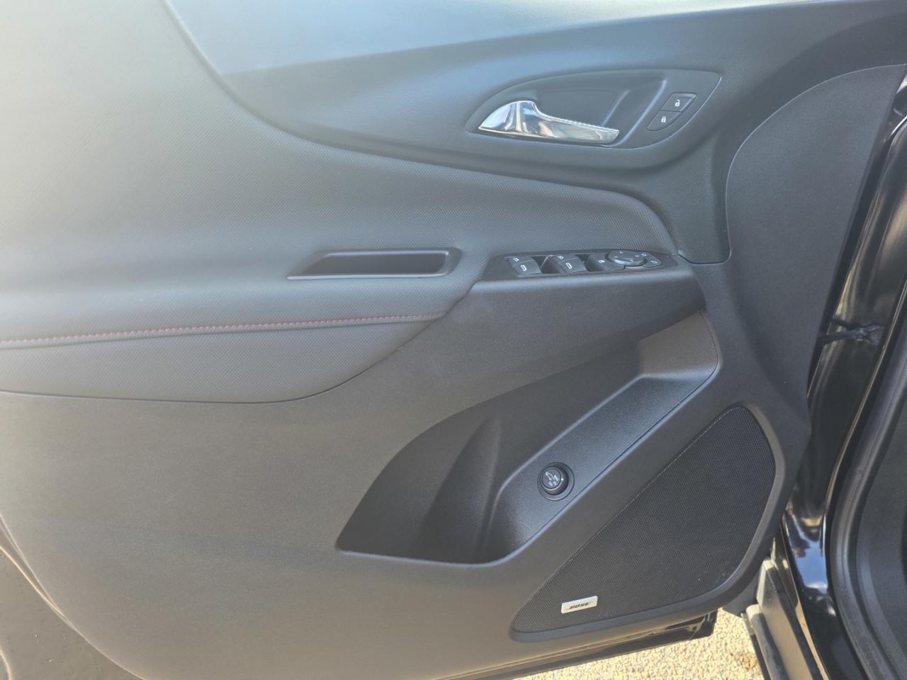 2022 Chevrolet Equinox RS AWD Photo