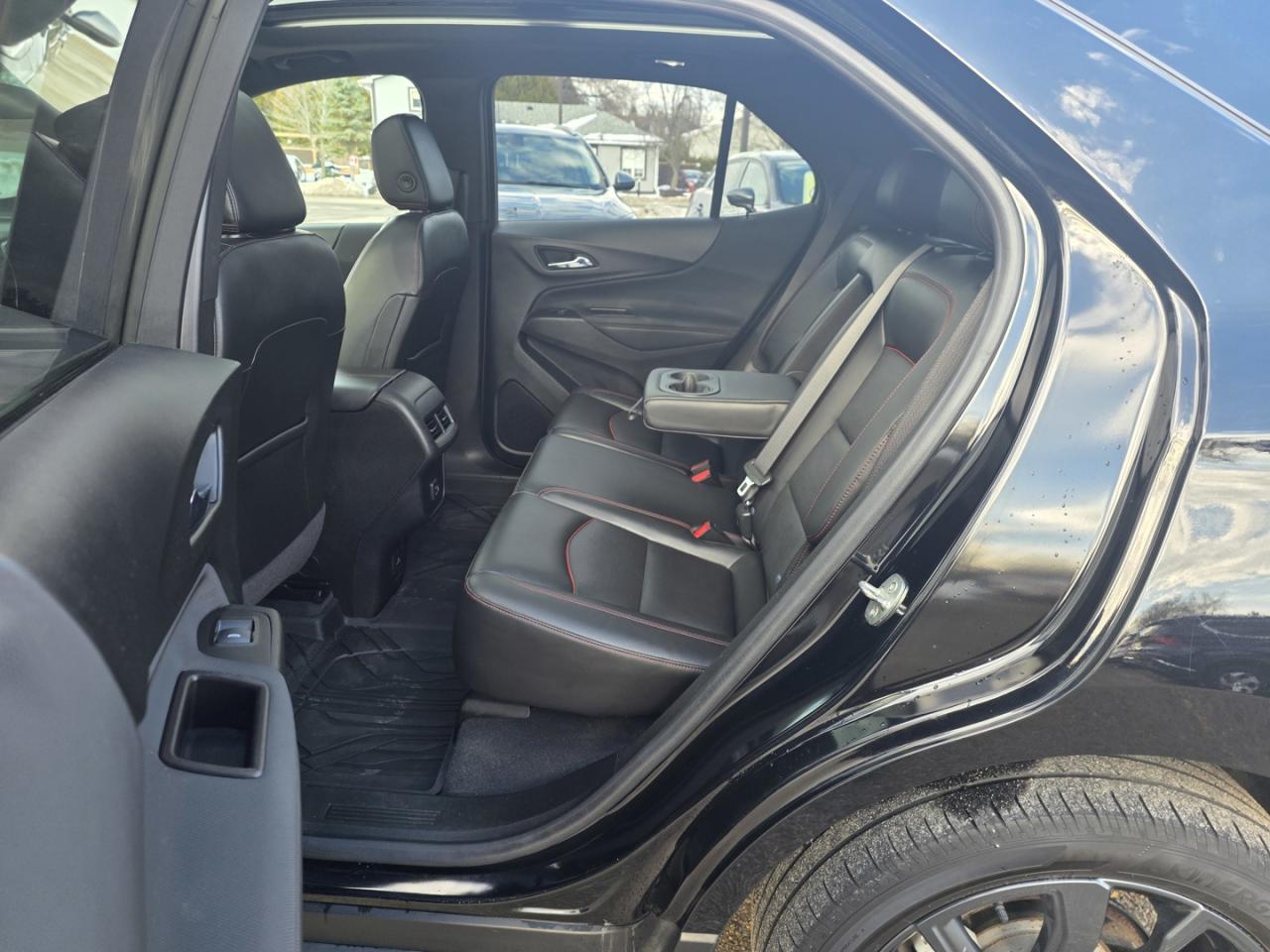 2022 Chevrolet Equinox RS AWD Photo