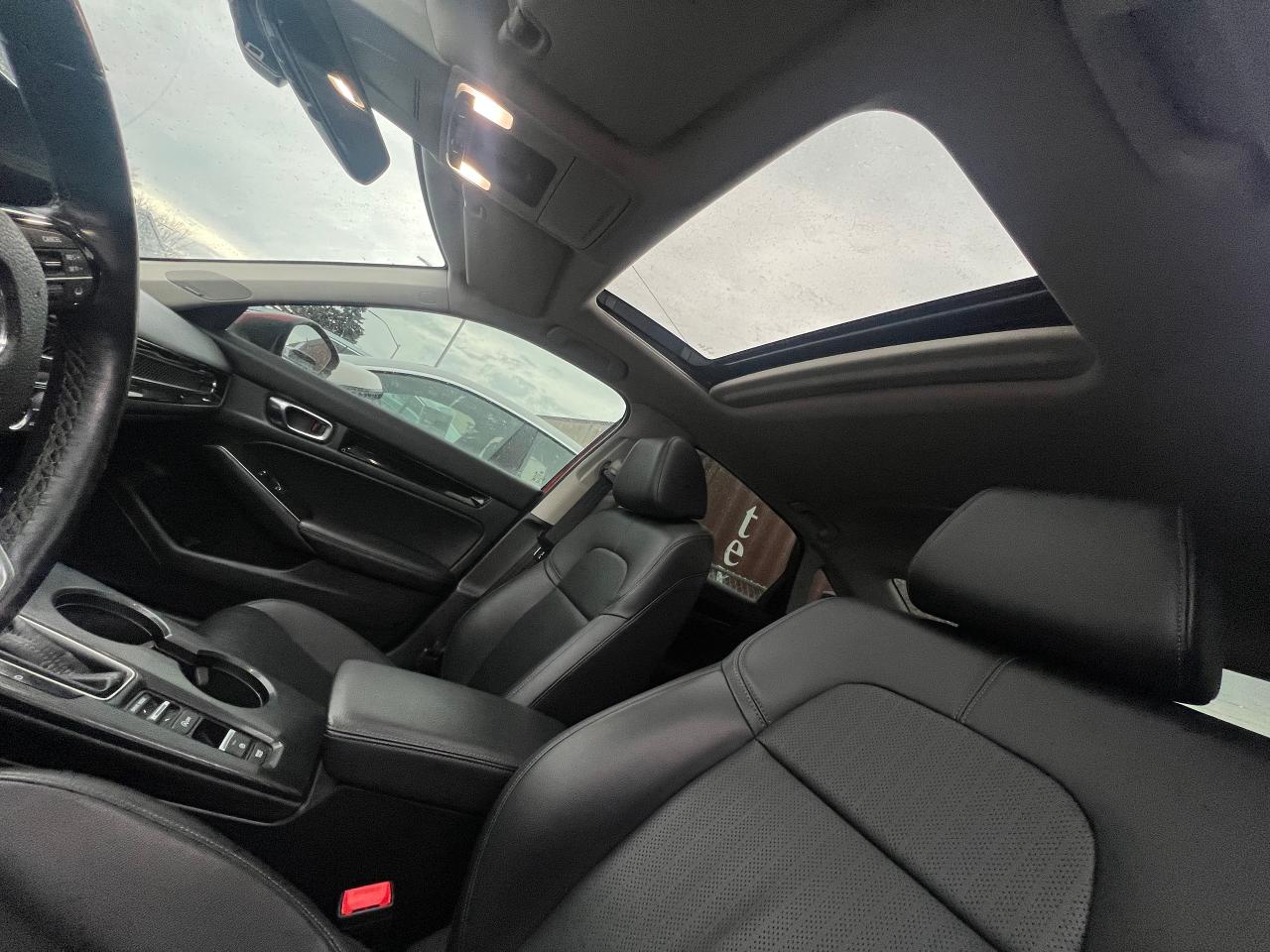 2022 Honda Civic Touring FULLY LOADED NO ACCIDENTS HEATED SEATS Photo