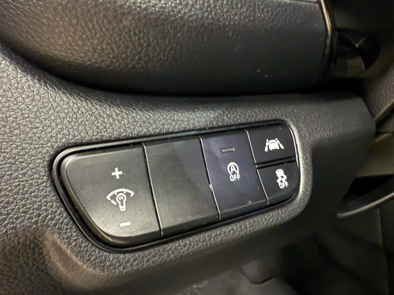 2021 Kia Seltos EX Photo