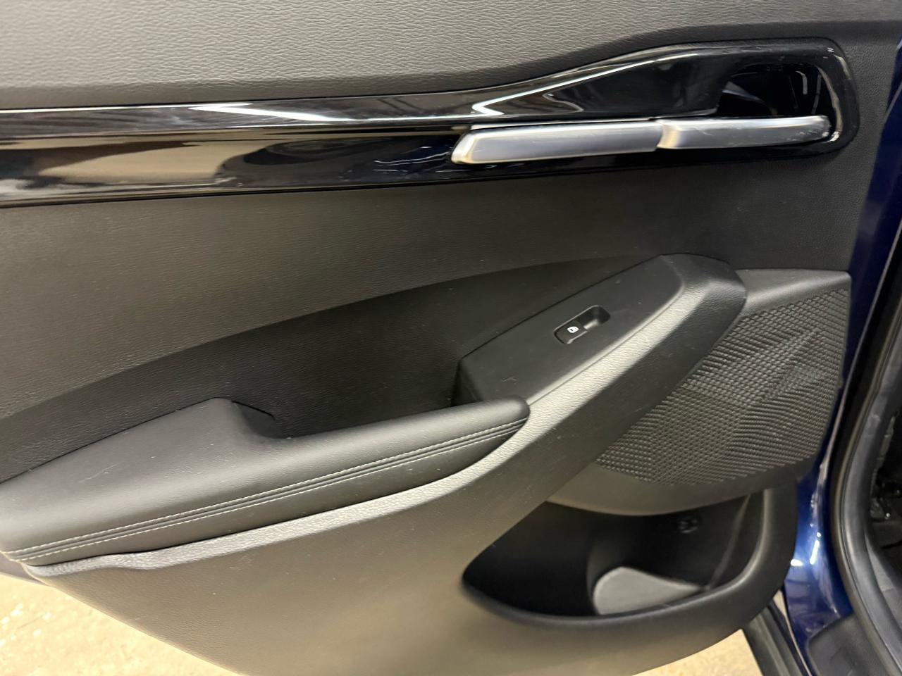 2021 Kia Seltos EX Photo