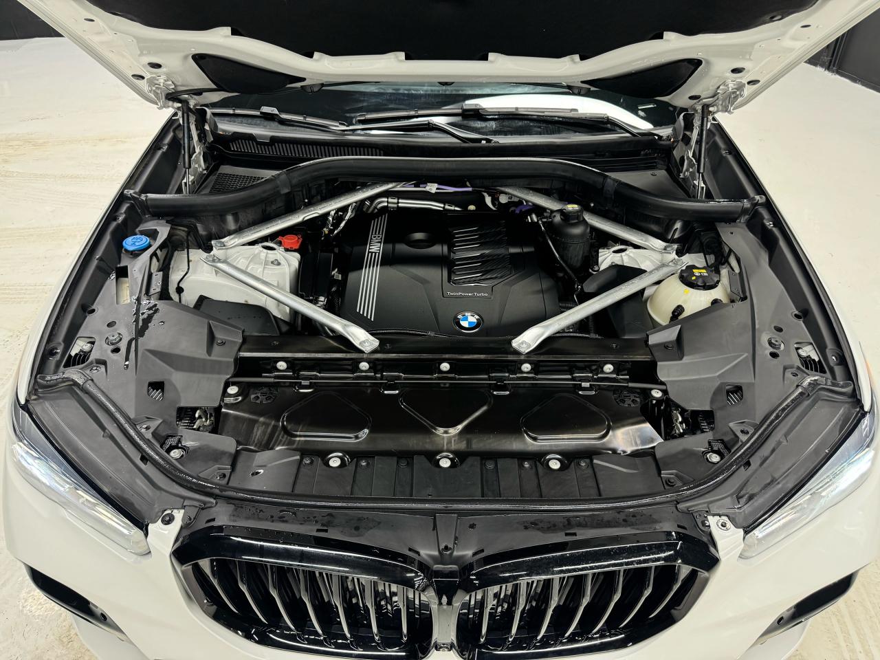 2022 BMW X5 M SPORT|7PASS|SKY LOUNGE|CRYSTAL SHIFT|ONE OWNER| Photo