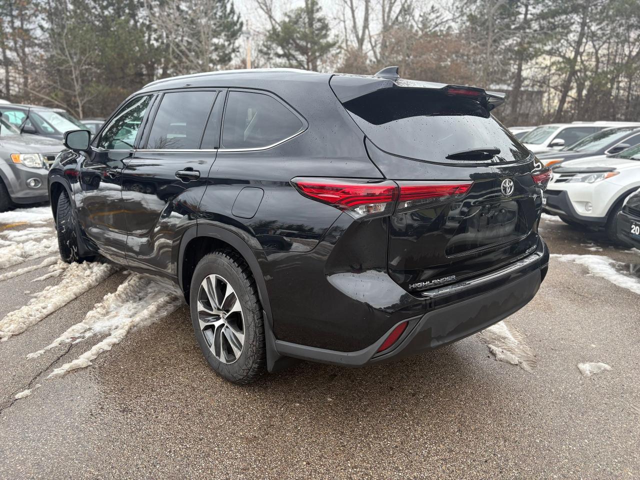 2020 Toyota Highlander XLE,AWD,8 PASSENGER,SAFETY+WRRANTY INCLUDED Photo