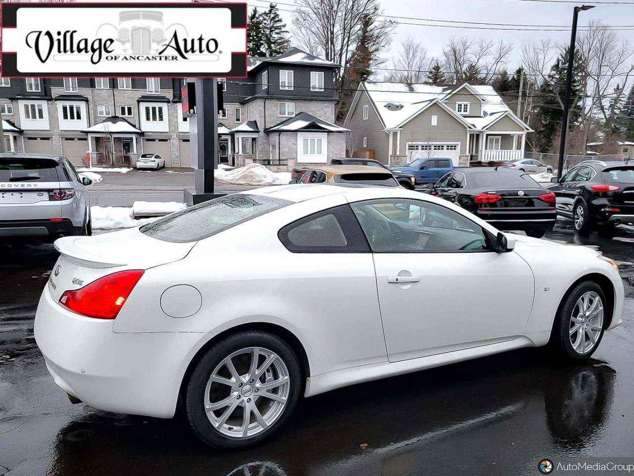 2014 Infiniti Q60 Sport