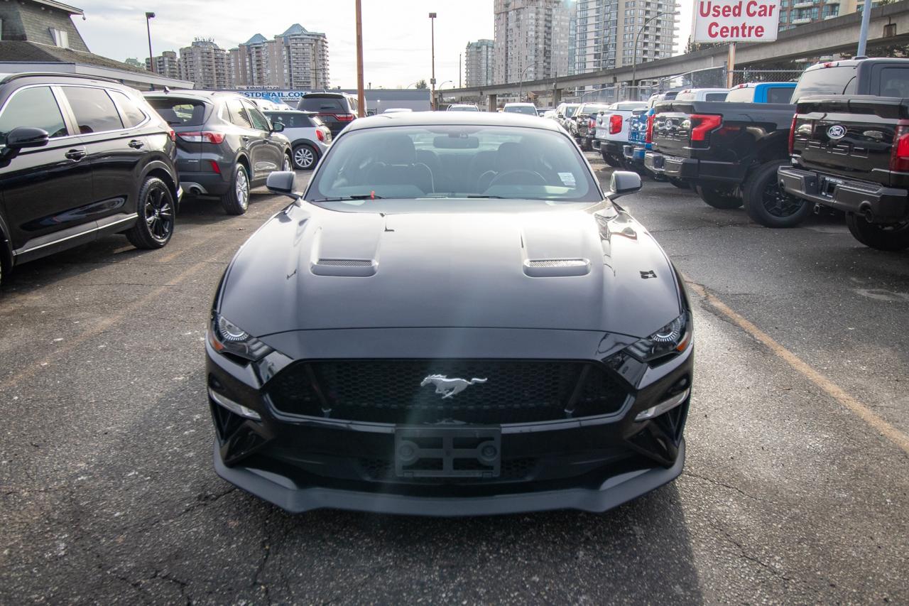 2020 Ford Mustang GT Fastback Photo3