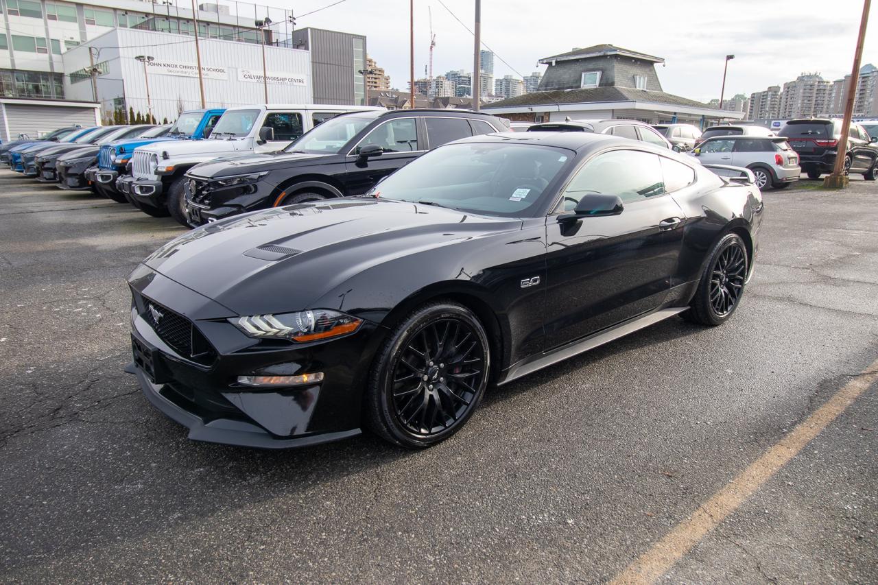2020 Ford Mustang GT Fastback Photo2
