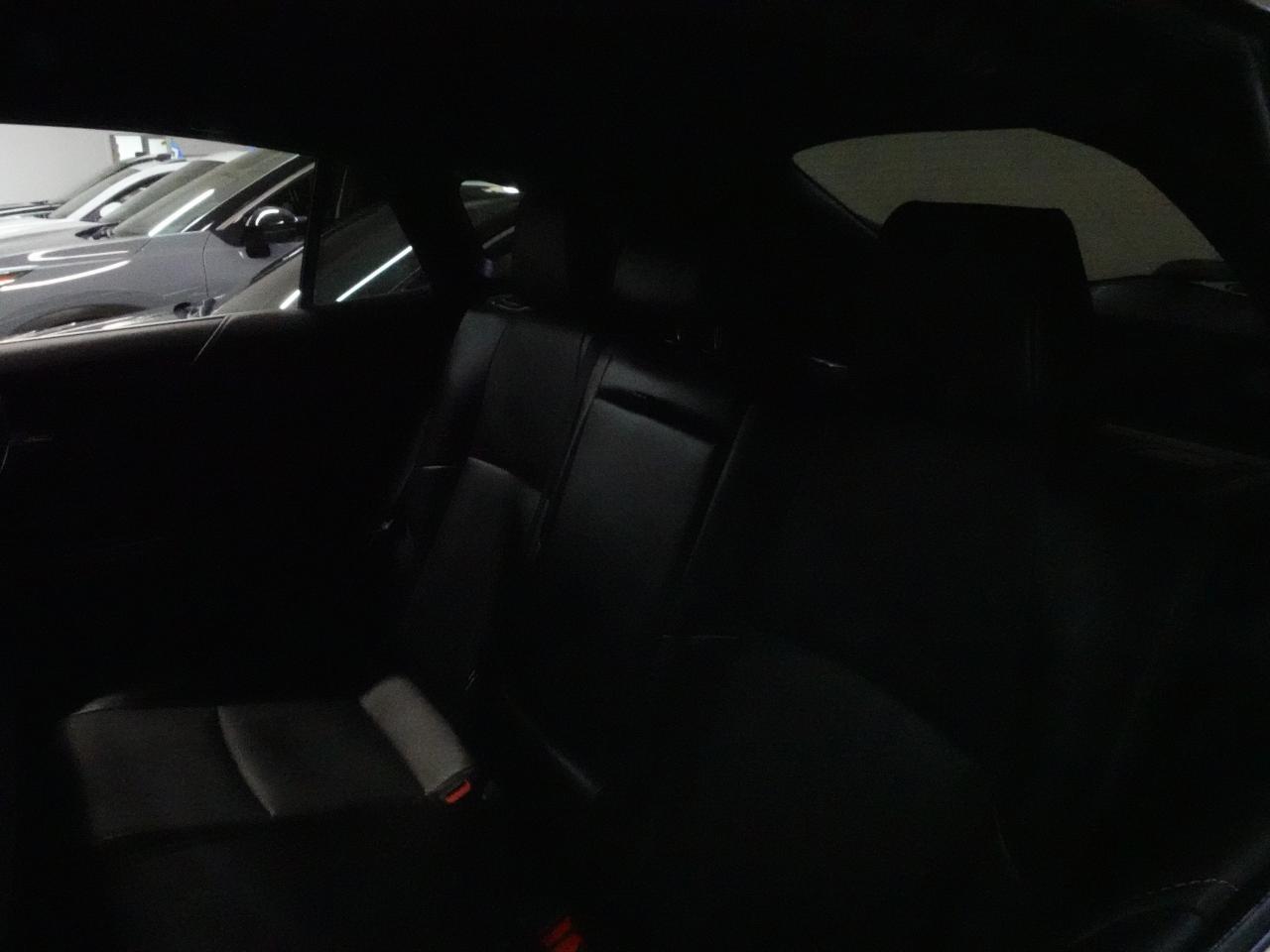 2021 Toyota Venza XLE HYBRID | AWD | Nav | Leather | BSM | CarPlay