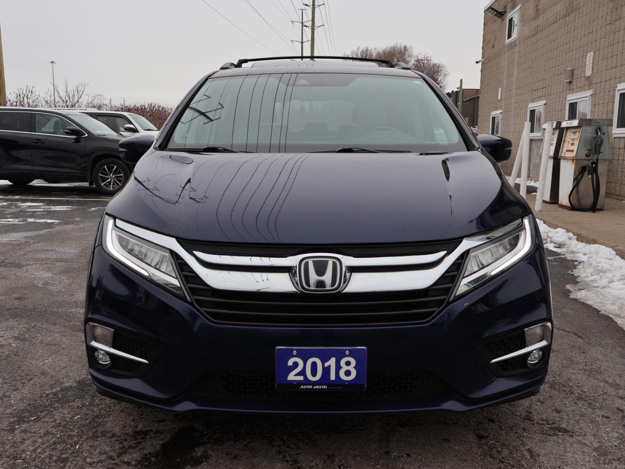 2018 Honda Odyssey TOURING CERTIFIED *1 OWNER* CAMERA NAV DVD LEATHER HEATED SEATS SUNROOF CRUISE ALLOYS Photo2