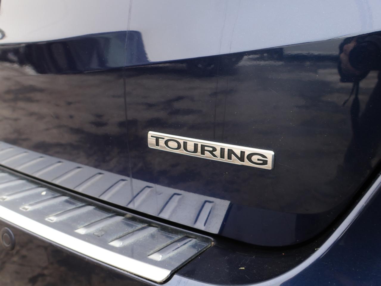 2018 Honda Odyssey TOURING CERTIFIED *1 OWNER* CAMERA NAV DVD LEATHER HEATED SEATS SUNROOF CRUISE ALLOYS Photo