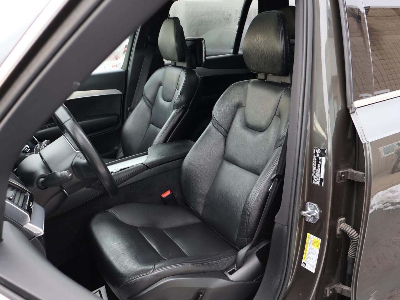 2018 Volvo XC90 T5 MOMENTUM AWD CERTIFIED *1 OWNER*ACCIDENT FREE* CAMERA NAV BLUETOOTH LEATHER HEATED SEATS PANO ROOF CRUISE ALLOYS Photo