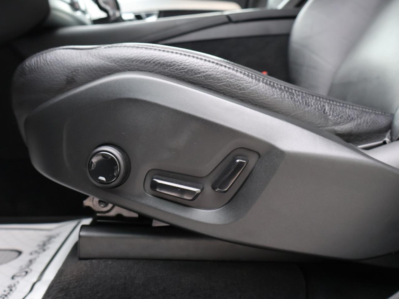 2018 Volvo XC90 T5 MOMENTUM AWD CERTIFIED *1 OWNER*ACCIDENT FREE* CAMERA NAV BLUETOOTH LEATHER HEATED SEATS PANO ROOF CRUISE ALLOYS Photo