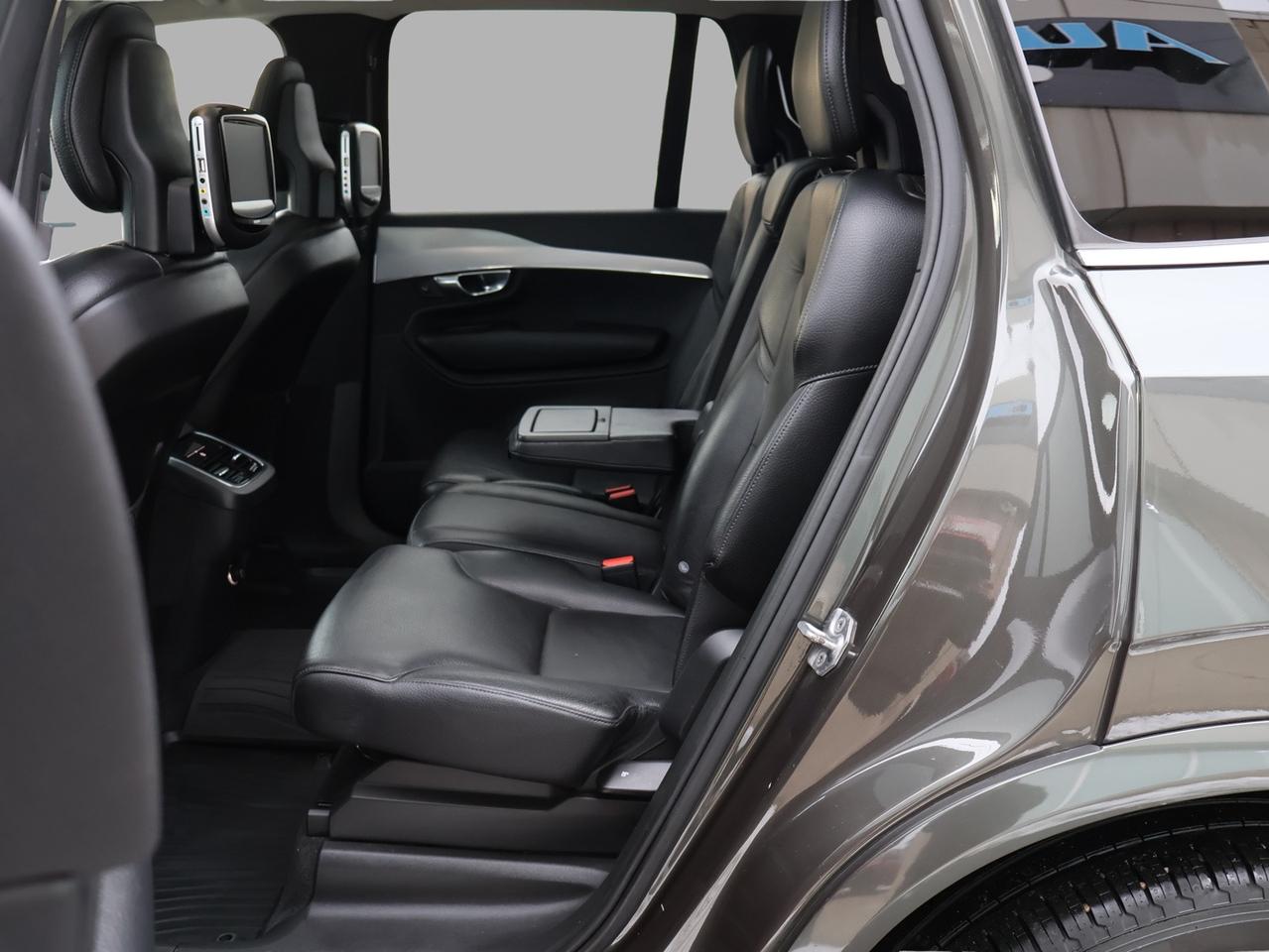 2018 Volvo XC90 T5 MOMENTUM AWD CERTIFIED *1 OWNER*ACCIDENT FREE* CAMERA NAV BLUETOOTH LEATHER HEATED SEATS PANO ROOF CRUISE ALLOYS Photo