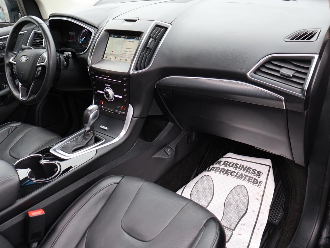 2018 Ford Edge TITANIUM AWD CERTIFIED *ACCIDENT FREE* CAMERA NAV BLUETOOTH LEATHER HEATED  SEATS CRUISE ALLOYS Photo