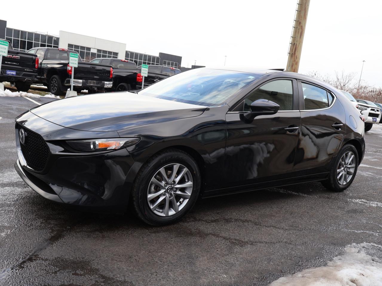 2020 Mazda MAZDA3 SPORT GS 6-SPEED CERTIFIED *ACCIDENT FREE* CAMERA BLUETOOTH LEATHER HEATED SEATS CRUISE ALLOYS Photo3
