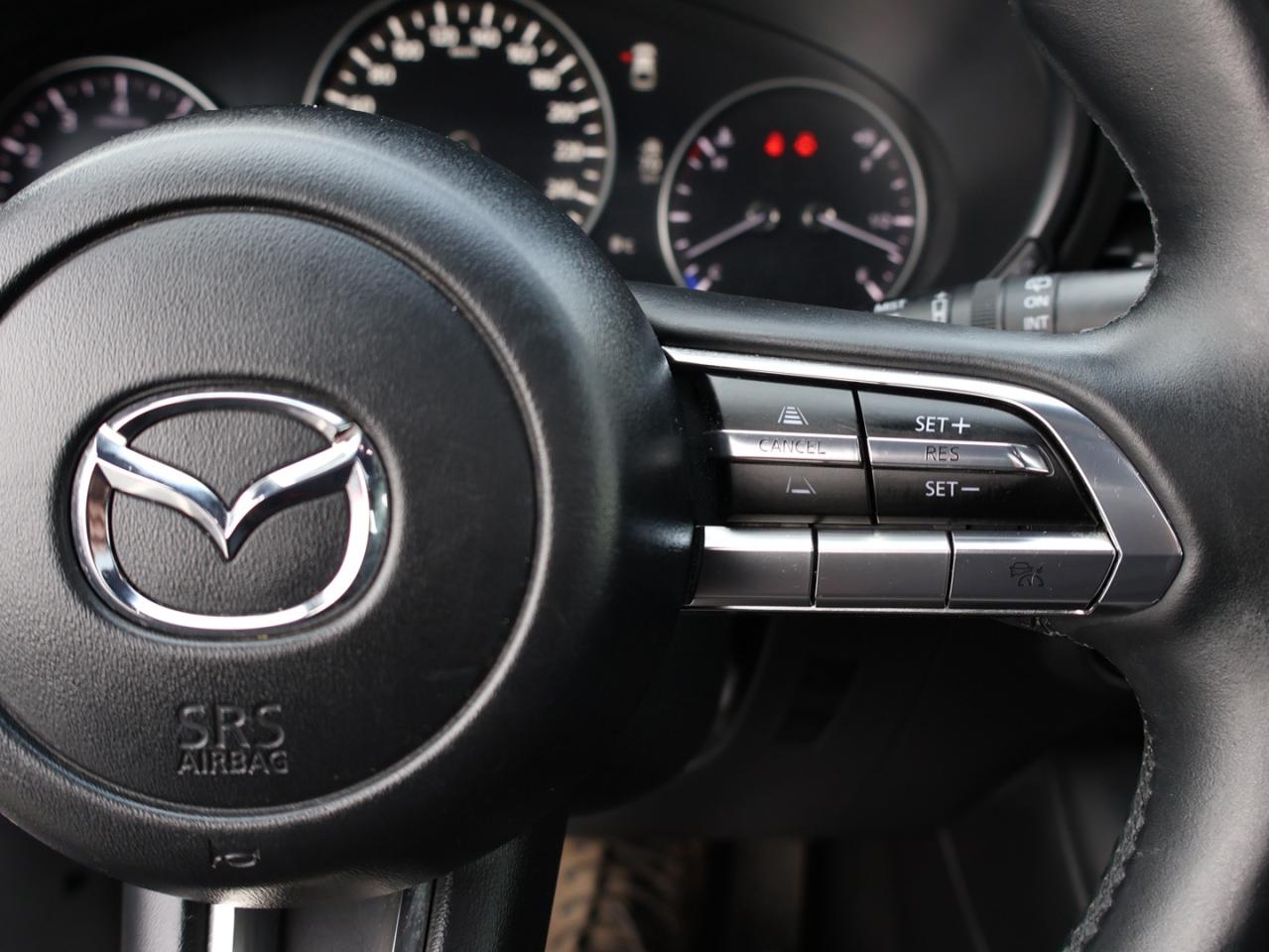 2020 Mazda MAZDA3 SPORT GS 6-SPEED CERTIFIED *ACCIDENT FREE* CAMERA BLUETOOTH LEATHER HEATED SEATS CRUISE ALLOYS Photo