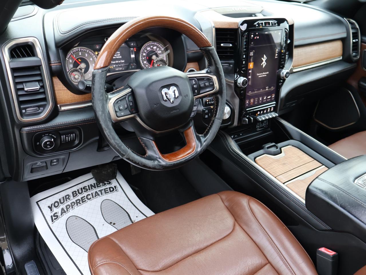 2019 RAM 1500 LARAMIE-LONGHORN 4WD CERTIFIED *ACCIDENT FREE*DODGE MAINTAIN* CAMERA NAV BLUETOOTH LEATHER HEATED SEATS PANO ROOF CRUISE ALLOYS Photo