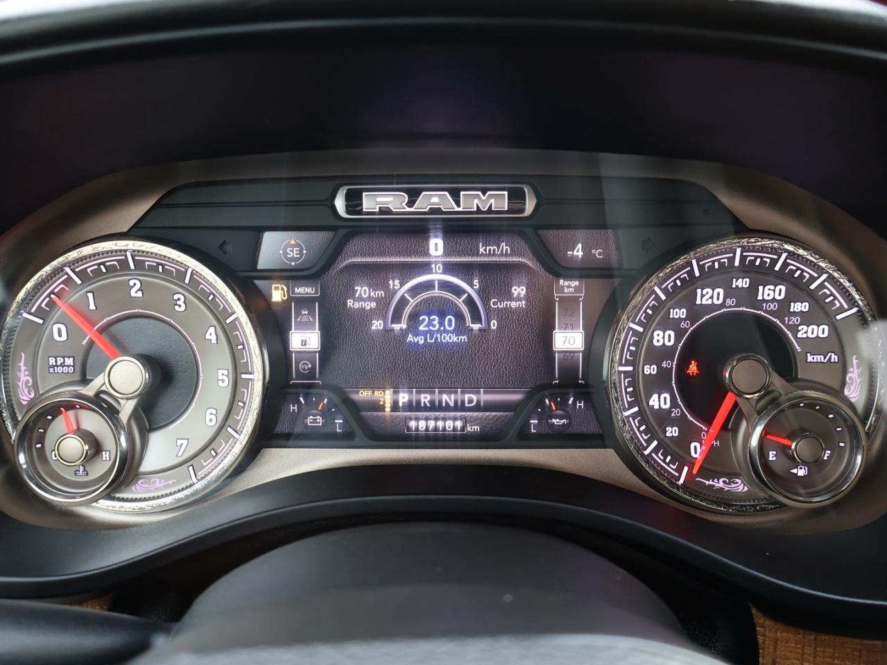 2019 RAM 1500 LARAMIE-LONGHORN 4WD CERTIFIED *ACCIDENT FREE*DODGE MAINTAIN* CAMERA NAV BLUETOOTH LEATHER HEATED SEATS PANO ROOF CRUISE ALLOYS Photo