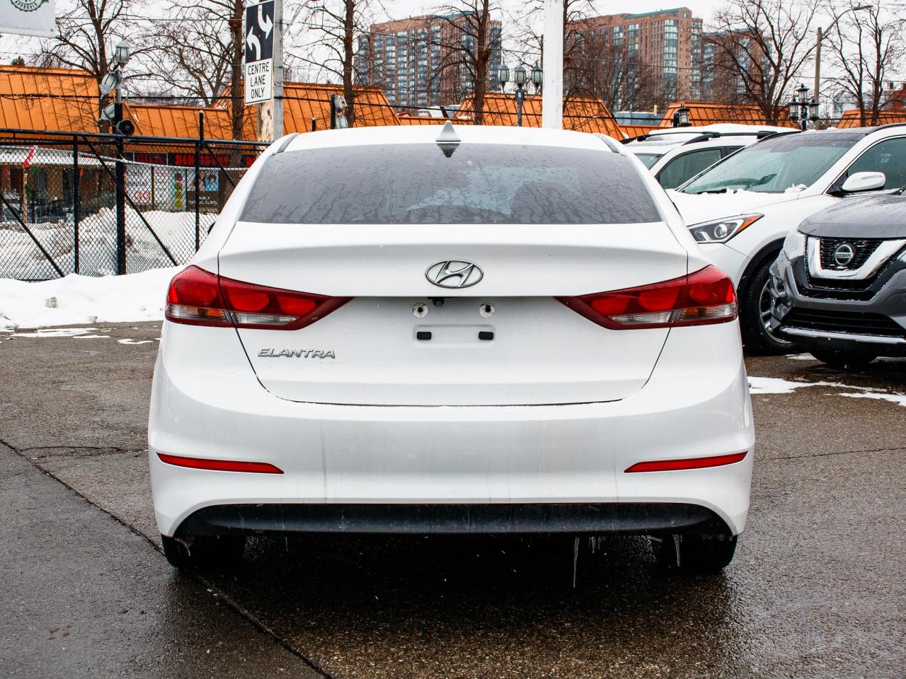 2017 Hyundai Elantra GLS | CLEAN TITLE | Photo4