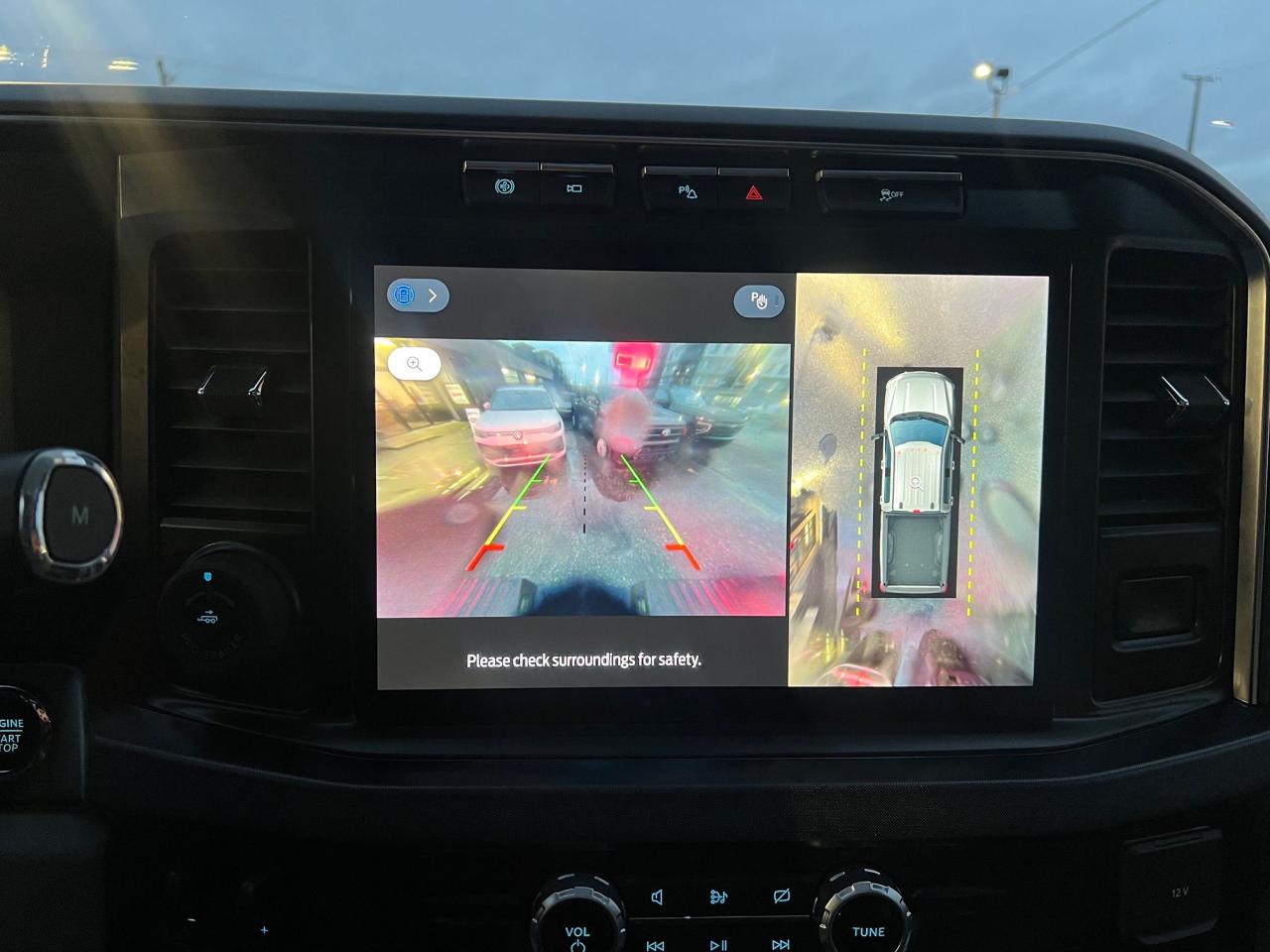 2023 Ford SUPER DUTY F-350 SRW Limited Photo18