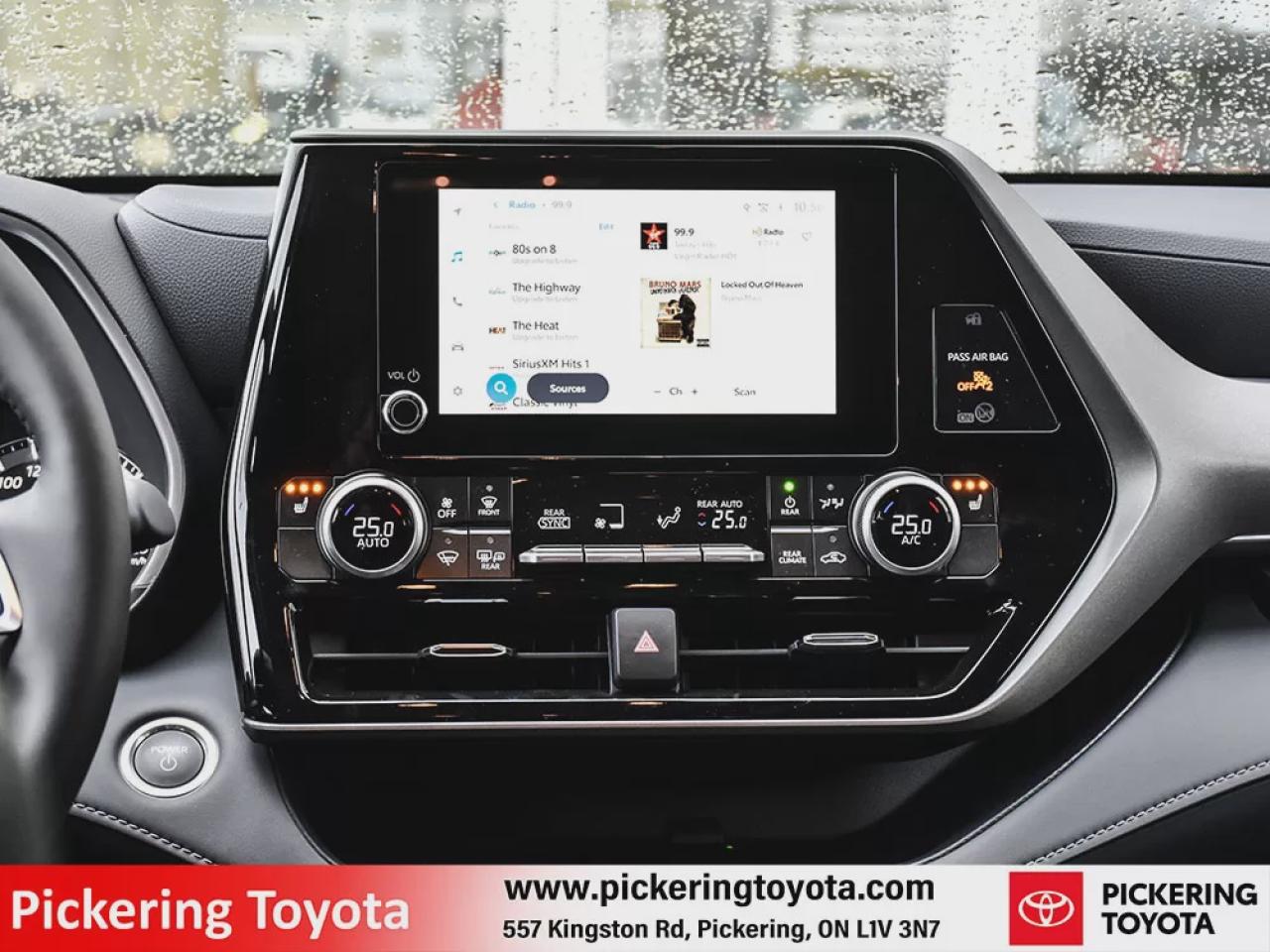 2025 Toyota Highlander HYBRID XLE Photo