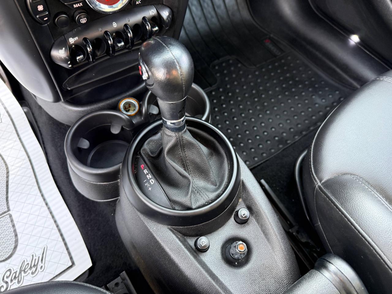 2014 MINI Cooper Countryman S Photo