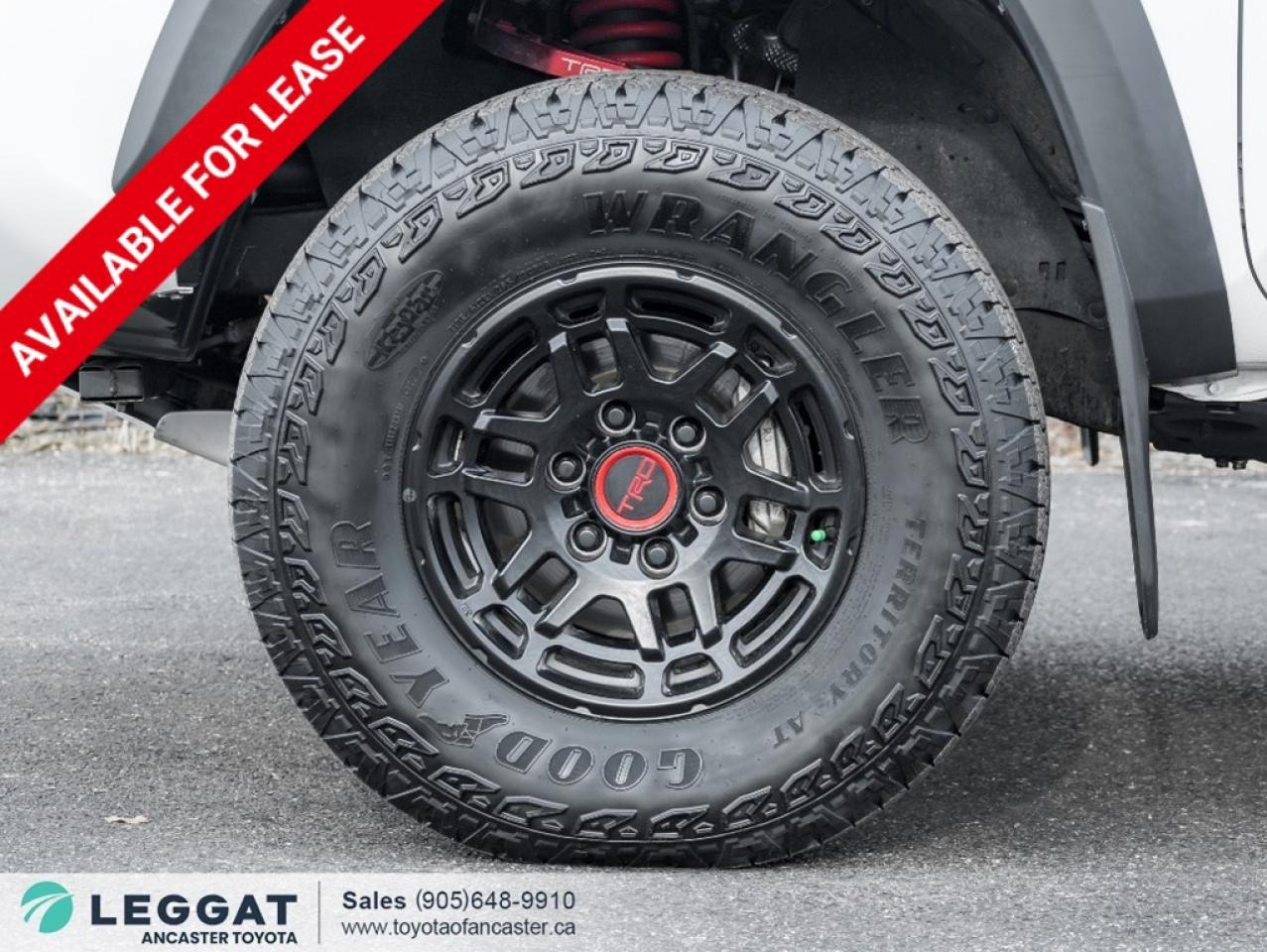 2023 Toyota Tacoma TACOMA TRD PRO Photo3