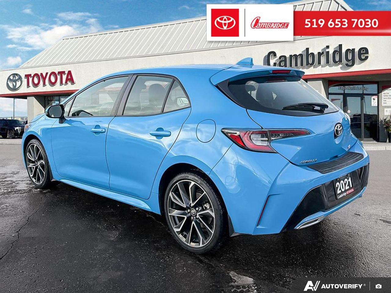 2021 Toyota Corolla Hatchback Photo3