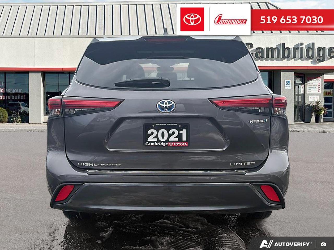 2021 Toyota Highlander Hybrid Limited Photo4