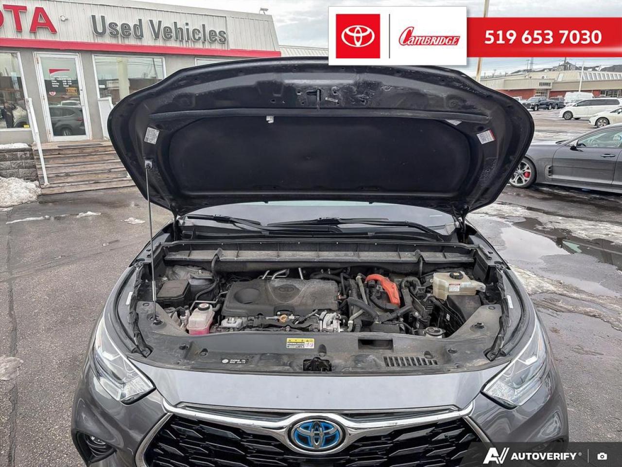 2021 Toyota Highlander Hybrid Limited Photo