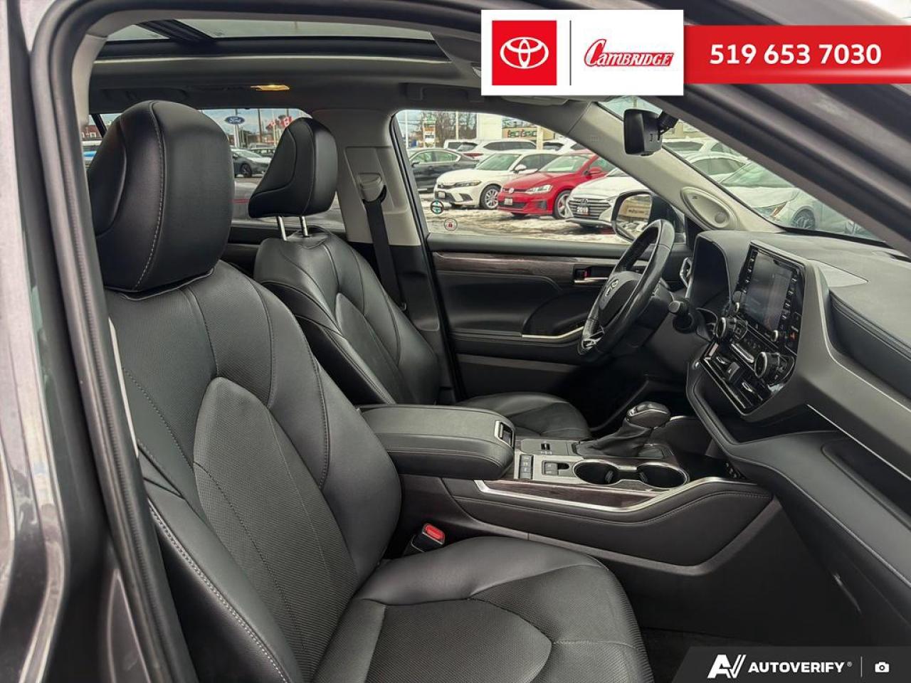 2021 Toyota Highlander Hybrid Limited Photo