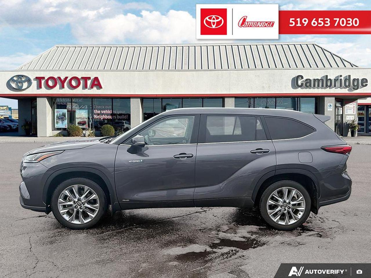 2021 Toyota Highlander Hybrid Limited Photo2