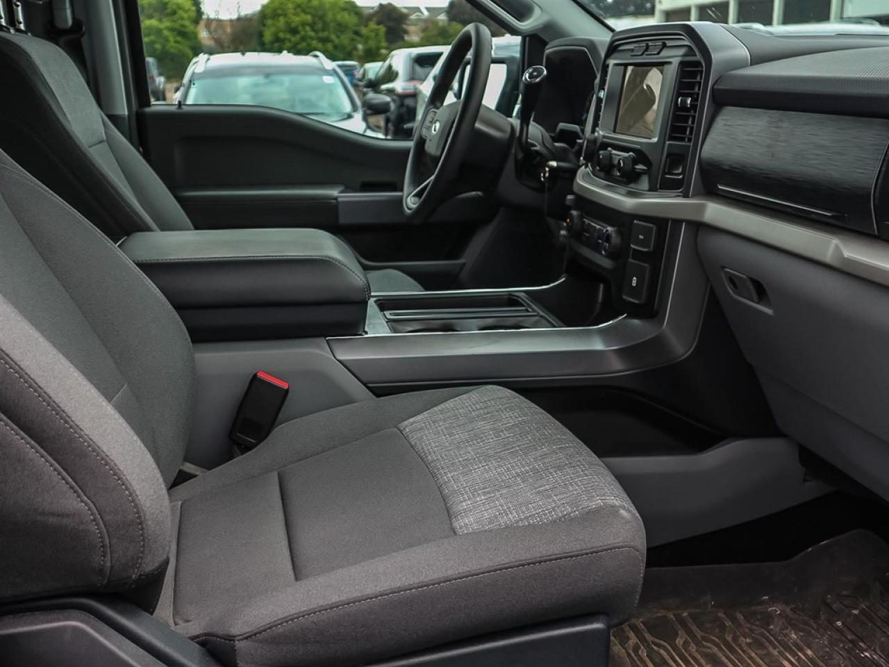 2021 Ford F-150 XLT 4WD SuperCrew 6.5' Box Photo