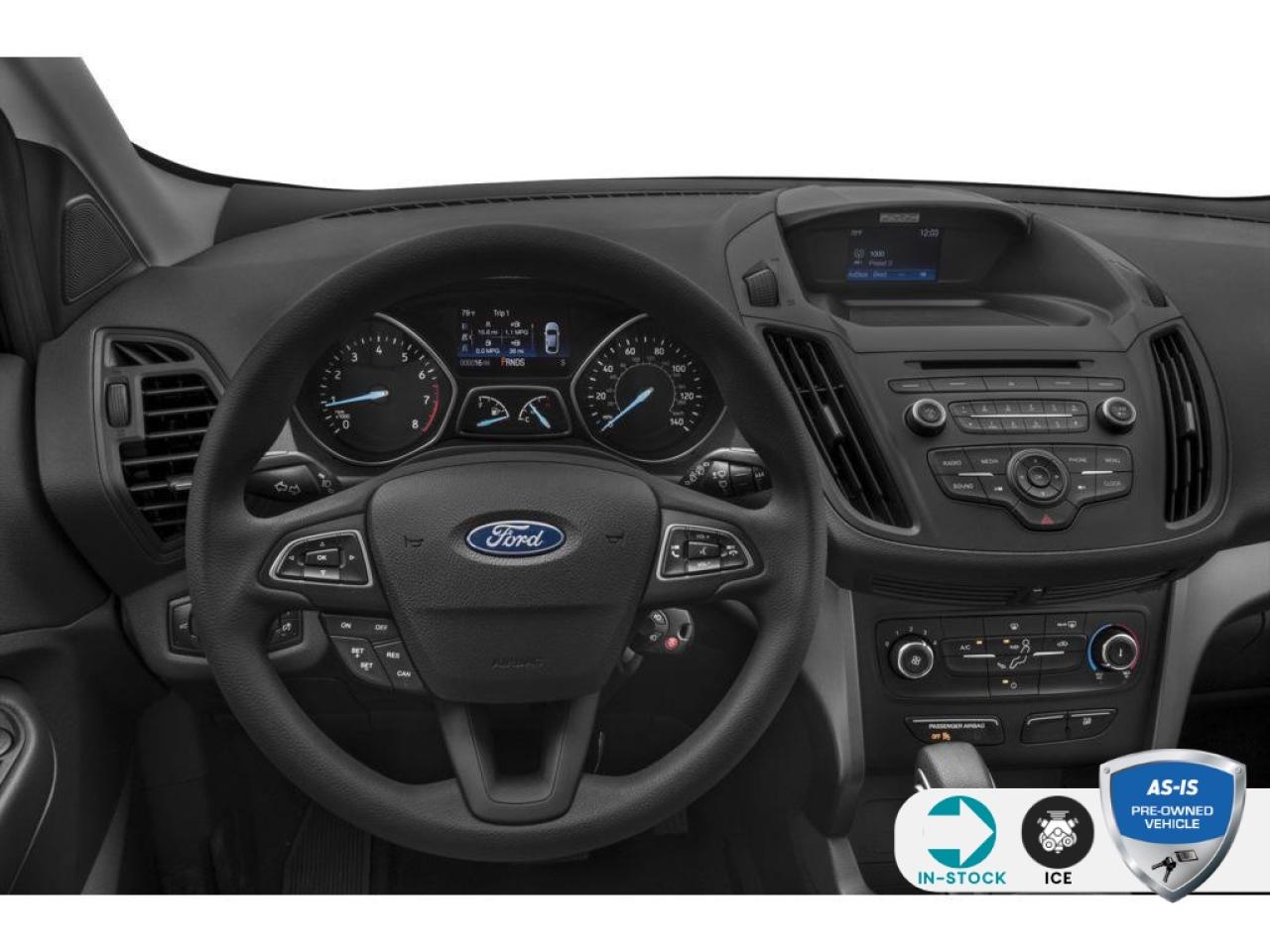 2018 Ford Escape SEL 300A | NO ACCIDENTS | TOURING PKG Photo3