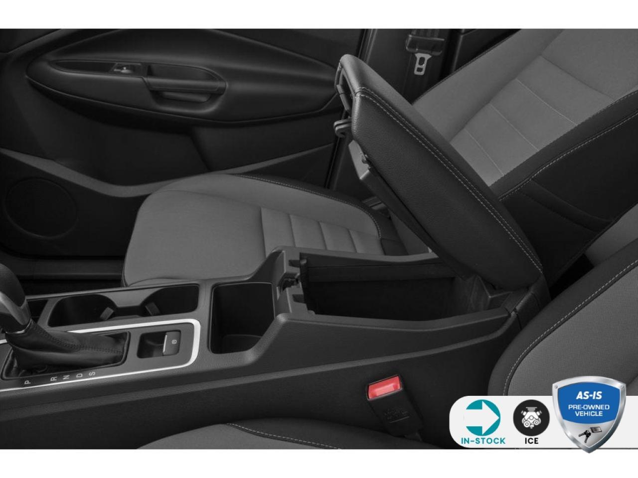 2018 Ford Escape SEL 300A | NO ACCIDENTS | TOURING PKG Photo