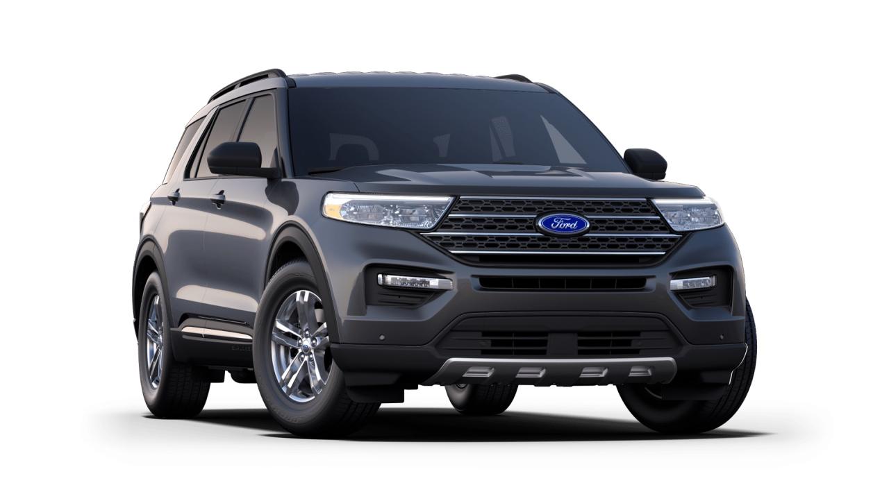2021 Ford Explorer XLT 4WD Photo