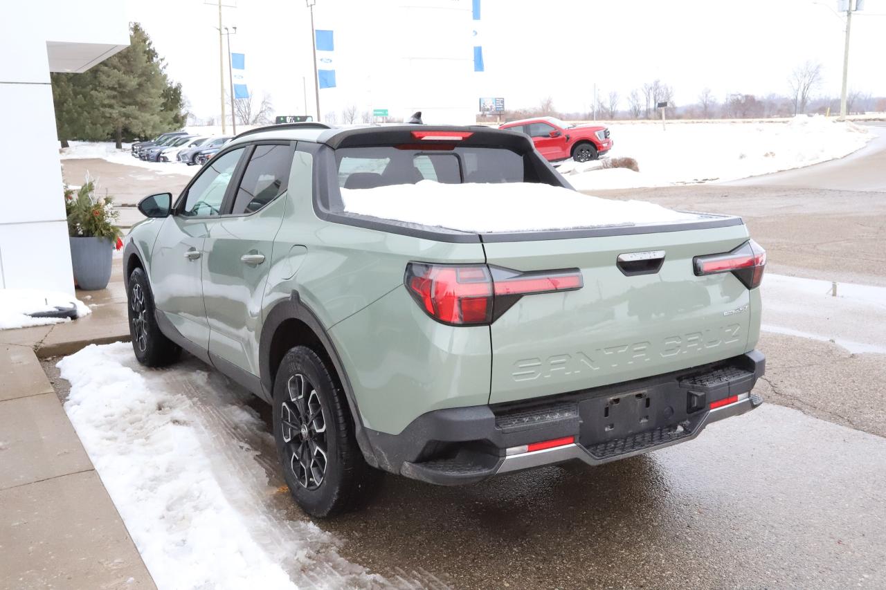2022 Hyundai Santa Cruz Preferred AWD w/Trend Pkg Photo4