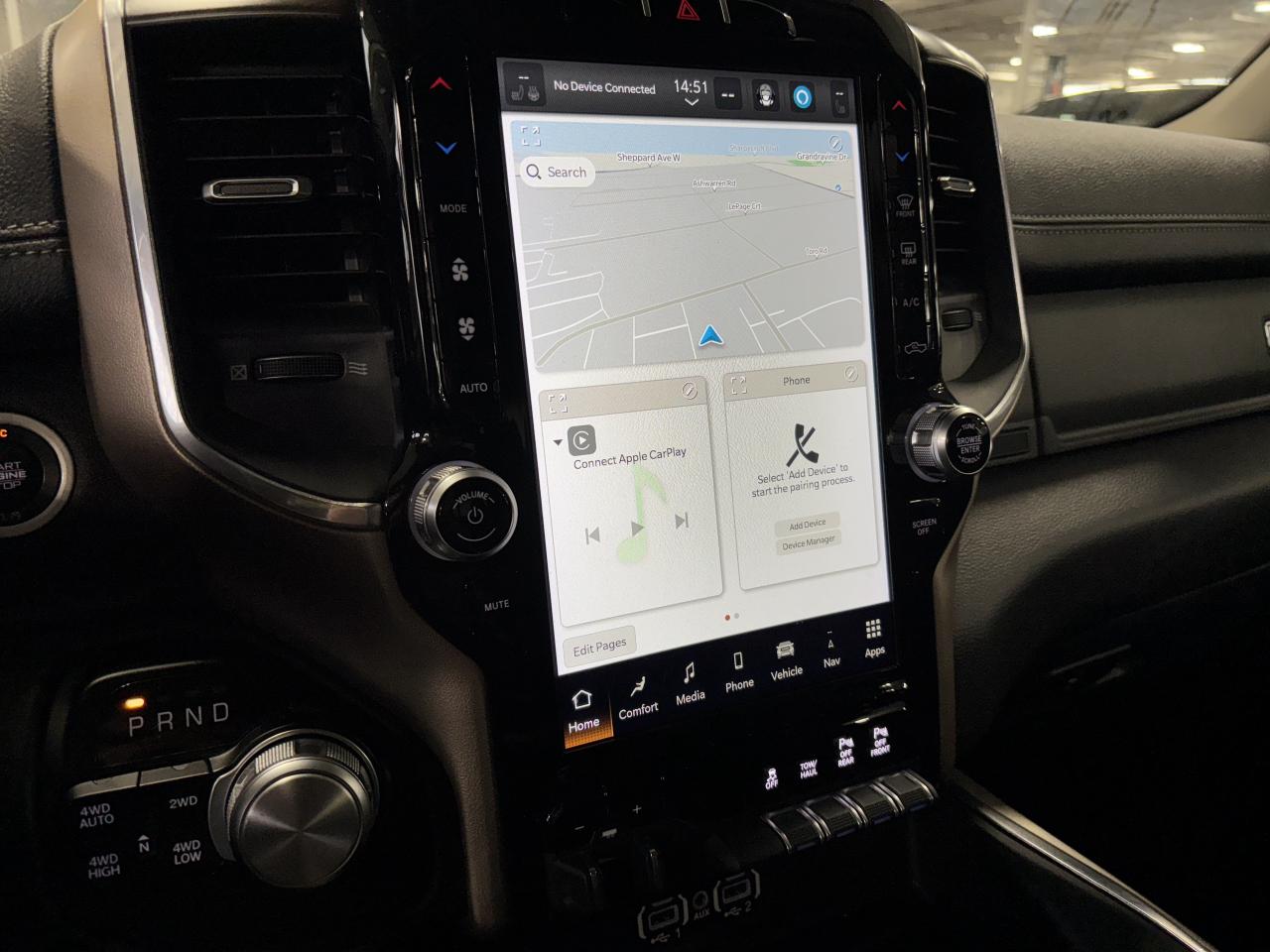 2022 RAM 1500 Laramie|V8HEMI|4WD|CREW|NAV|ALPINE|LEATHER|WOOD|++ Photo