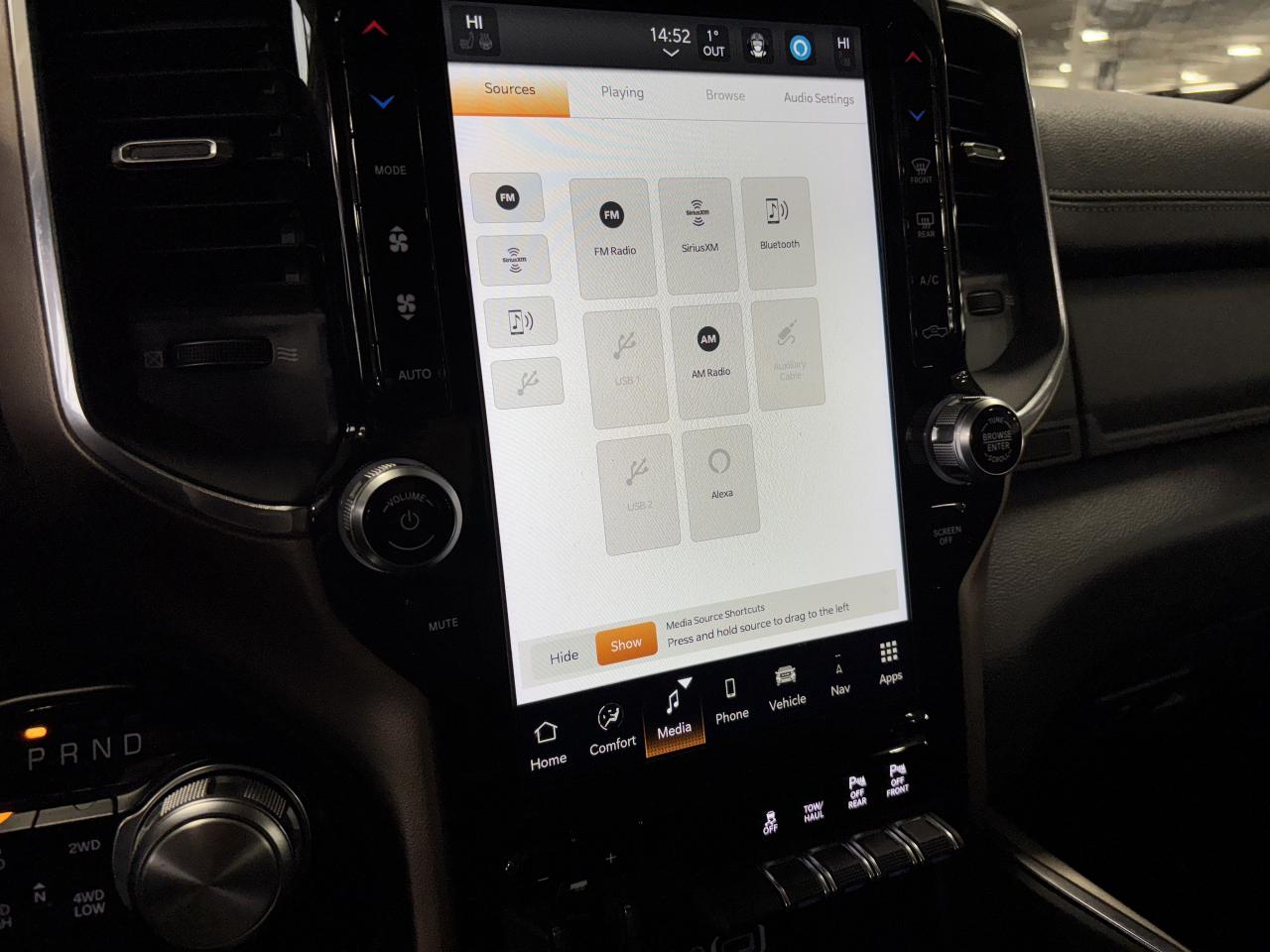 2022 RAM 1500 Laramie|V8HEMI|4WD|CREW|NAV|ALPINE|LEATHER|WOOD|++ Photo