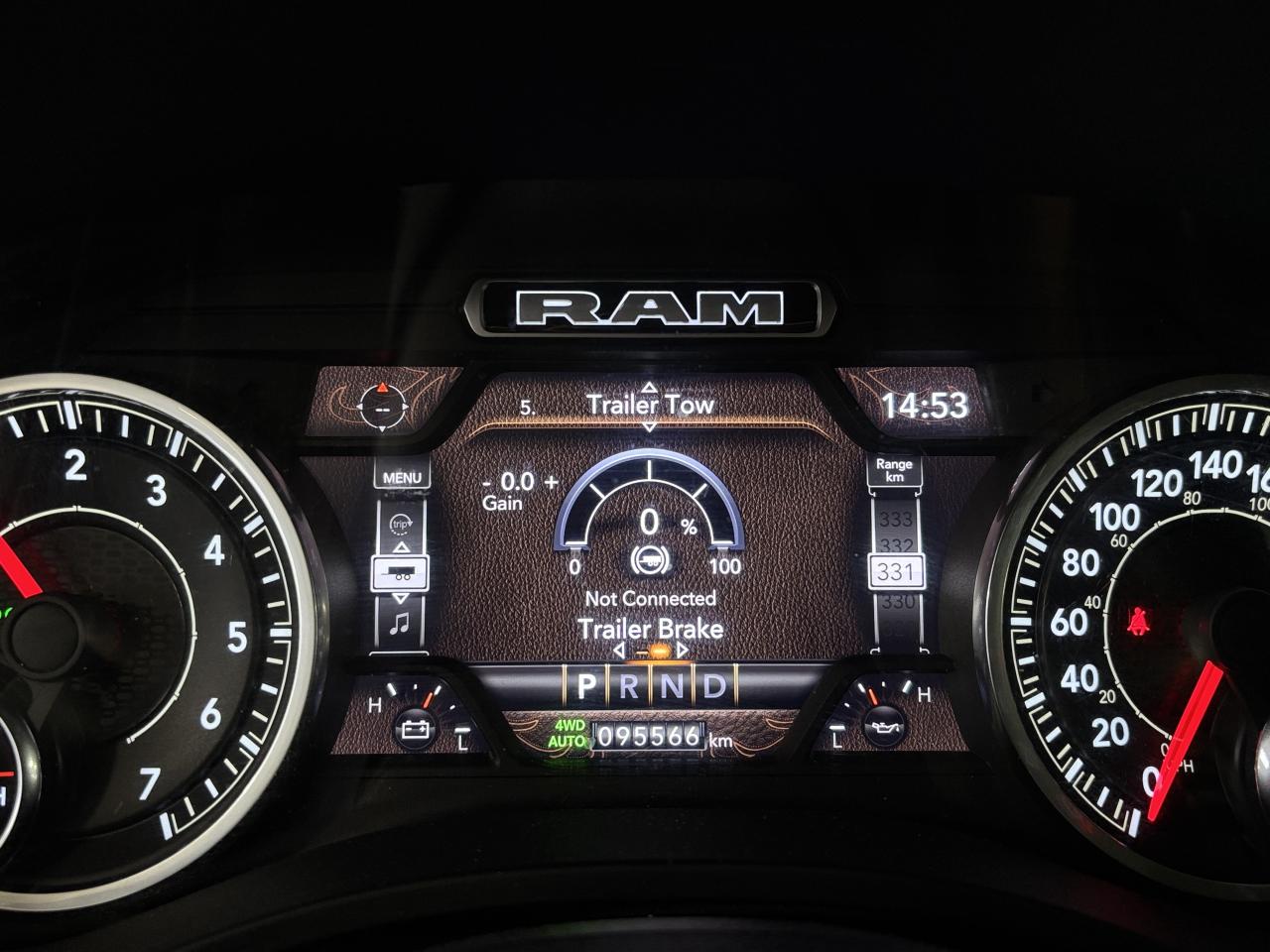 2022 RAM 1500 Laramie|V8HEMI|4WD|CREW|NAV|ALPINE|LEATHER|WOOD|++ Photo