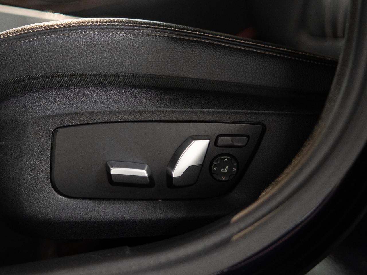 2017 BMW 5 Series 530i | M-SPORT | XDRIVE | PREMIUM PKG | 19 IN Photo