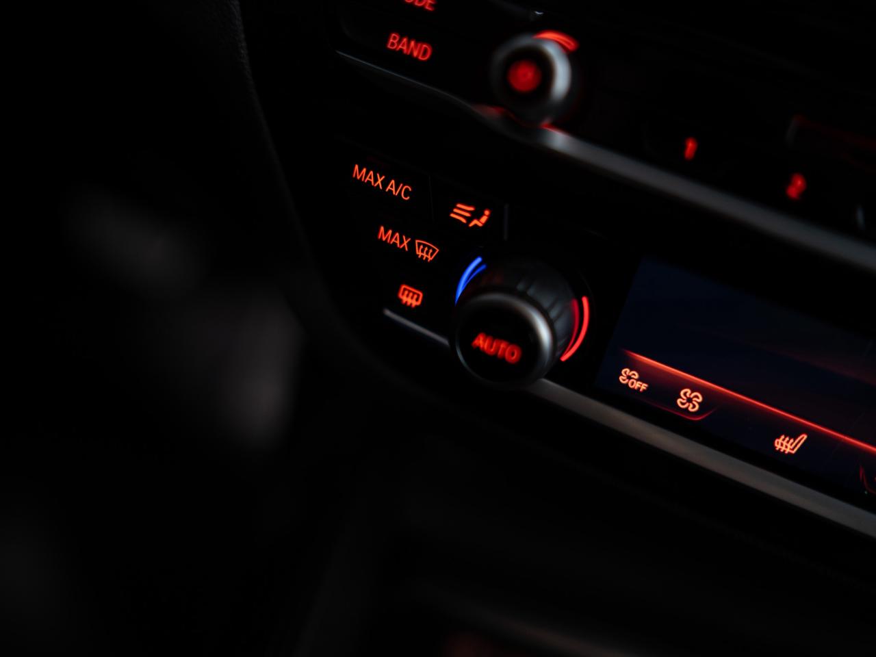 2017 BMW 5 Series 530i | M-SPORT | XDRIVE | PREMIUM PKG | 19 IN Photo