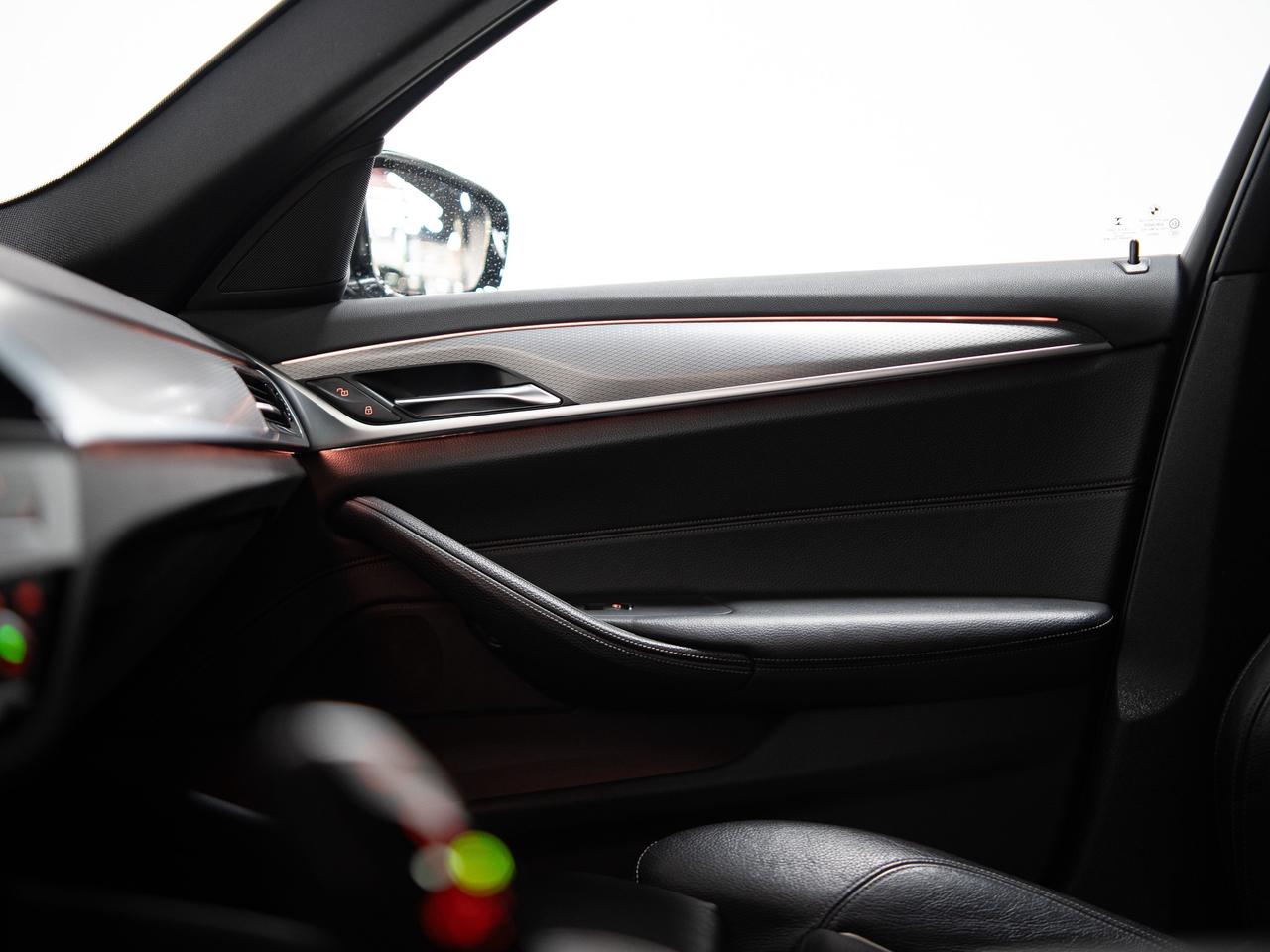 2017 BMW 5 Series 530i | M-SPORT | XDRIVE | PREMIUM PKG | 19 IN Photo