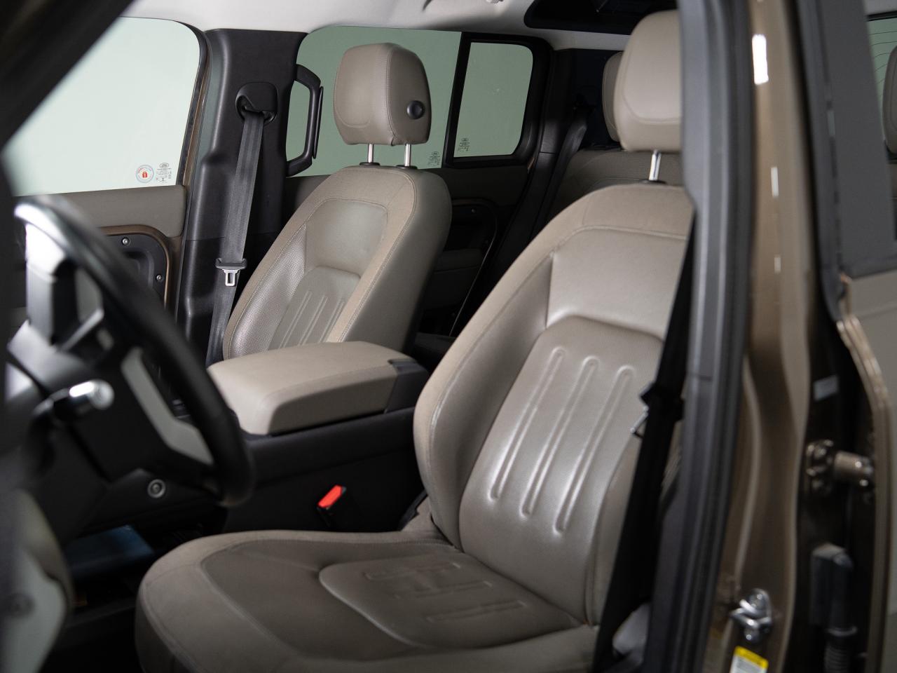 2020 Land Rover Defender 110 | FIRST EDITION | MERIDIAN | 19 IN Photo