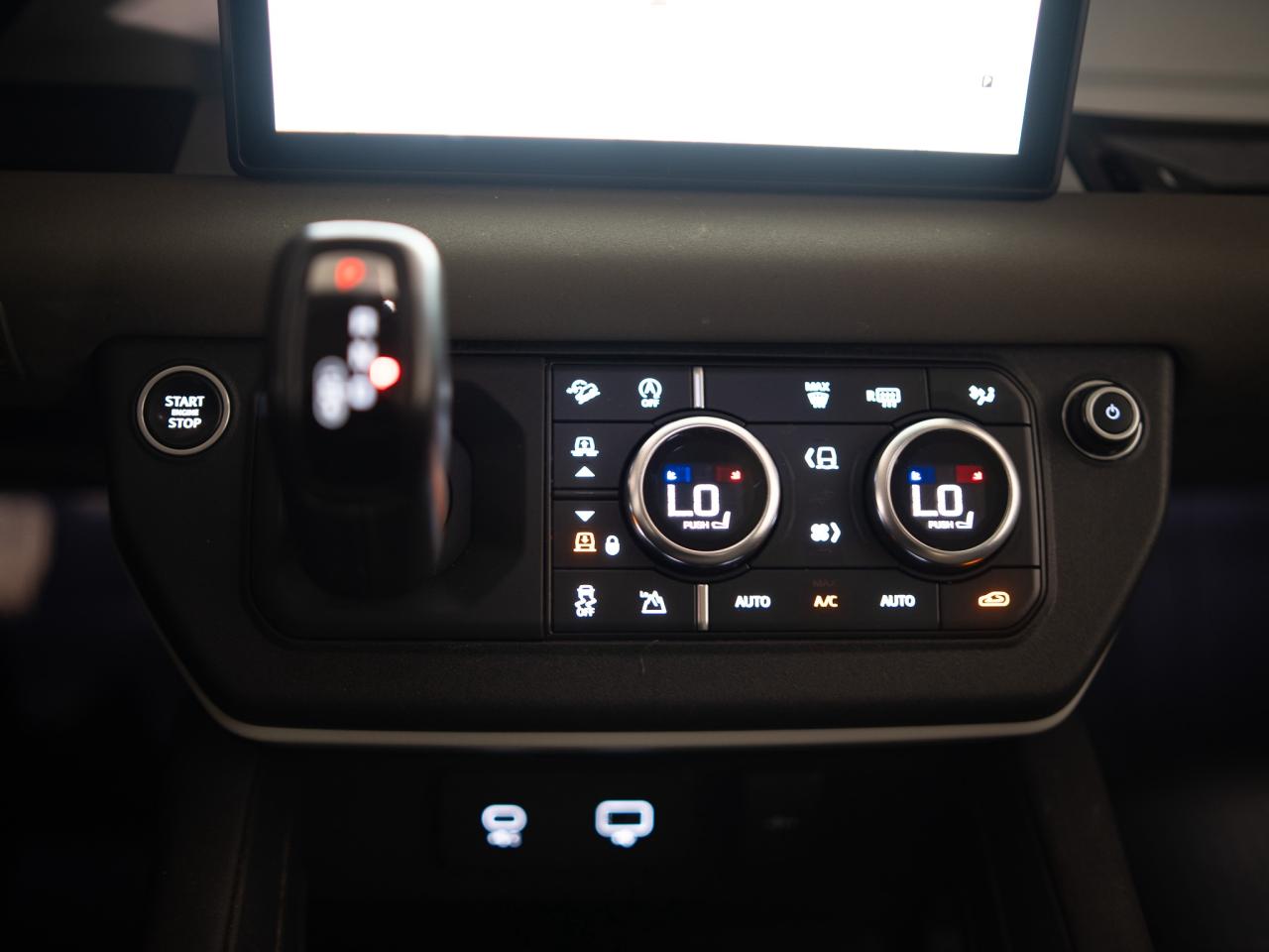 2020 Land Rover Defender 110 | FIRST EDITION | MERIDIAN | 19 IN Photo