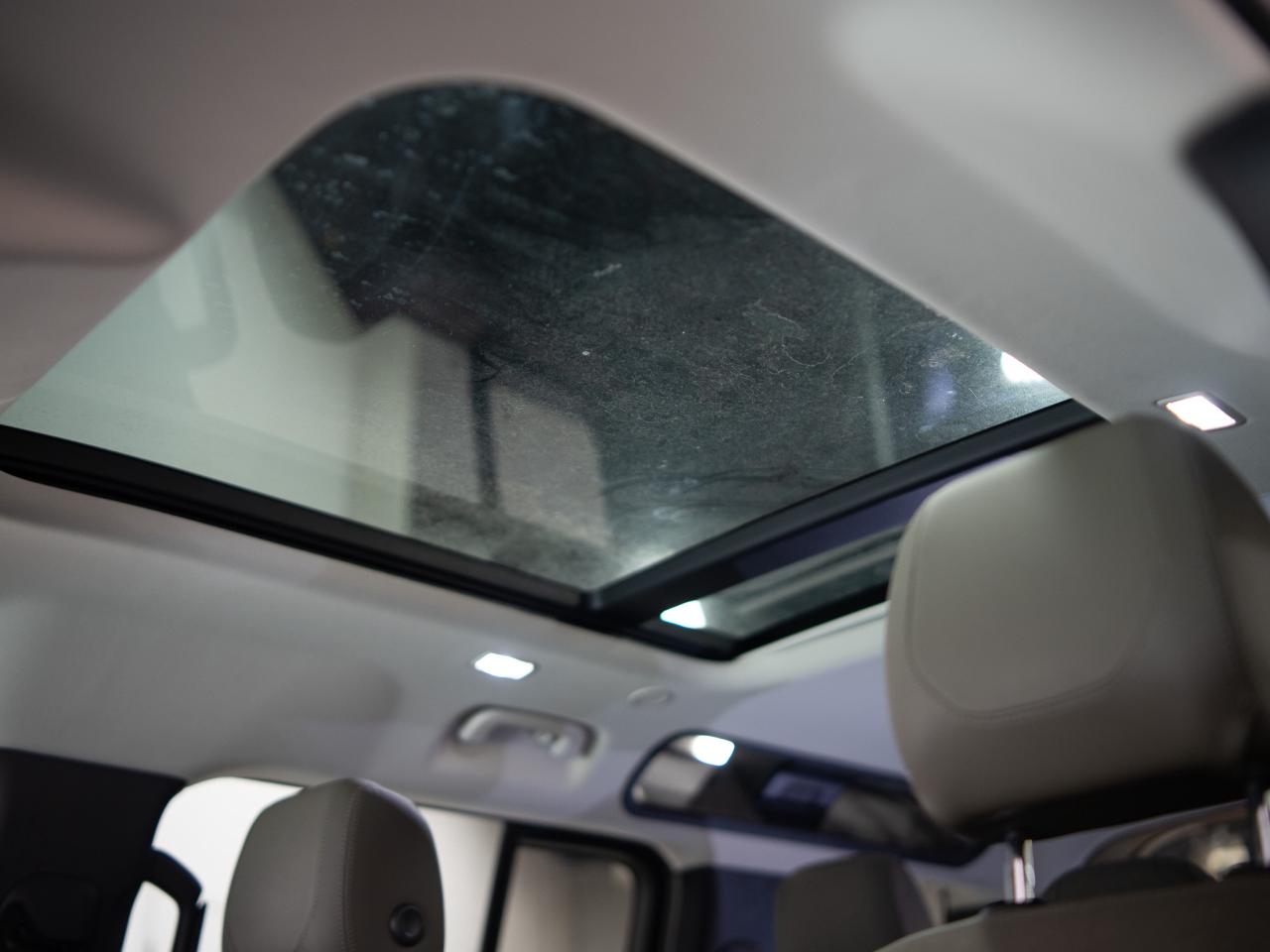 2020 Land Rover Defender 110 | FIRST EDITION | MERIDIAN | 19 IN Photo